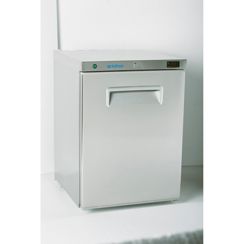 CONGELATEUR VERTICAL EN INOX